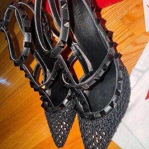 NEW Valentino Garavani Black Studded T-Strap Heels